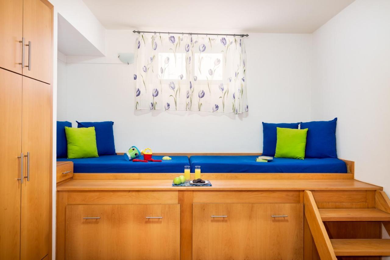 Beachfront Villa Turquoise With Private Pool, Bbq And Ping Pong Table Chania  Exterior photo